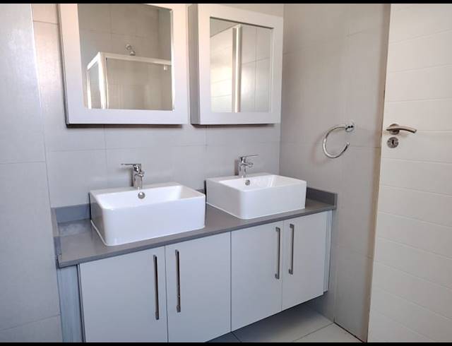 3 BEDROOM APARTMENT FOR SALE IN CARLSWALD